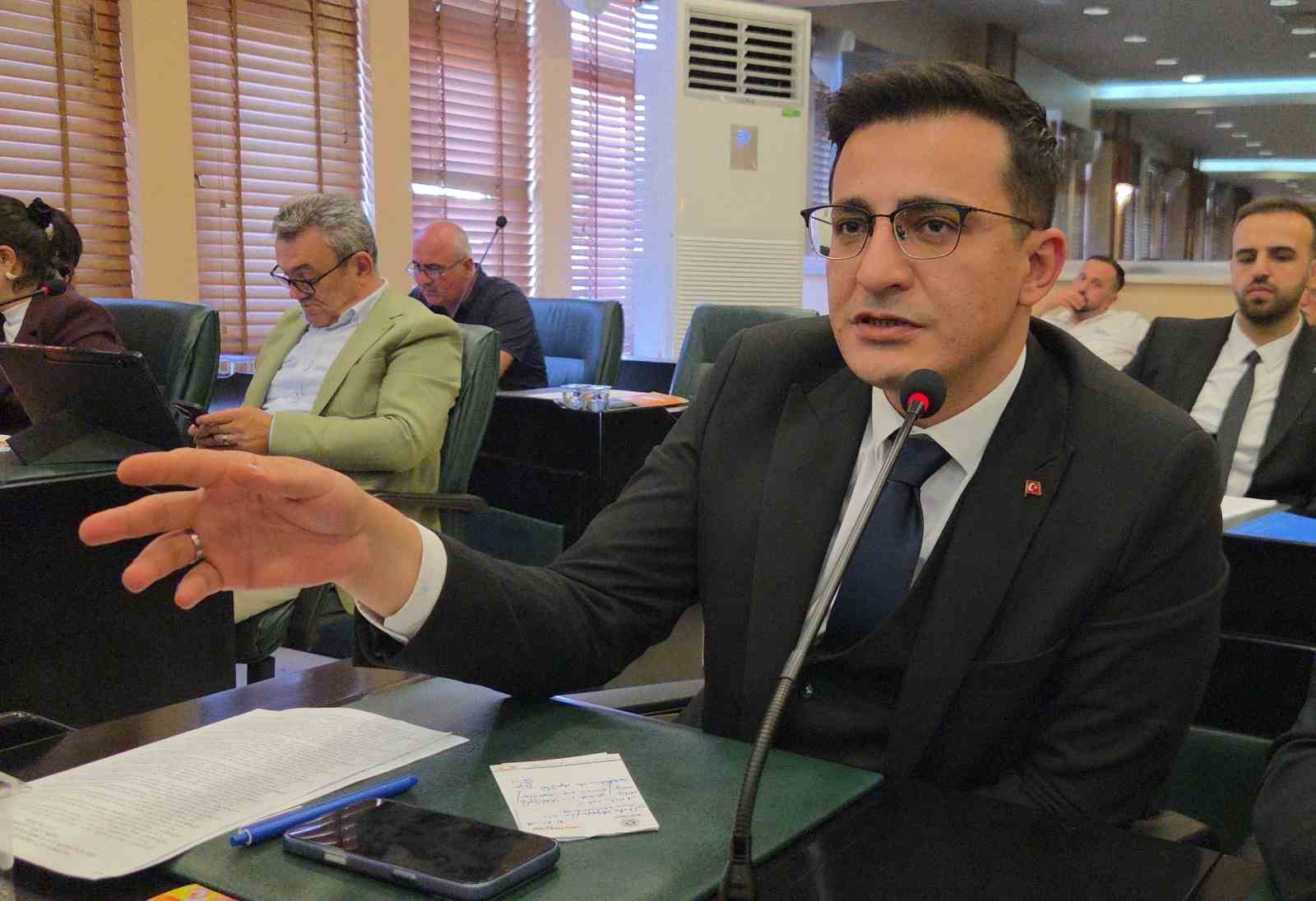 MUSTAFA MERMUTLU, OTOGAR KONUSUNA AÇIKLIK GETİRDİ.