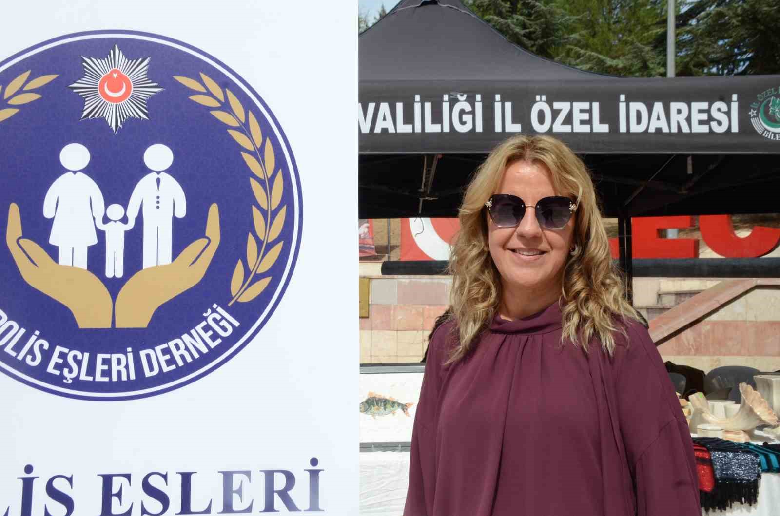 POLİS EŞLERİ DERNEĞİ BİLECİK ŞUBESİ BAŞKANI SİBEL ÇAĞLAR;