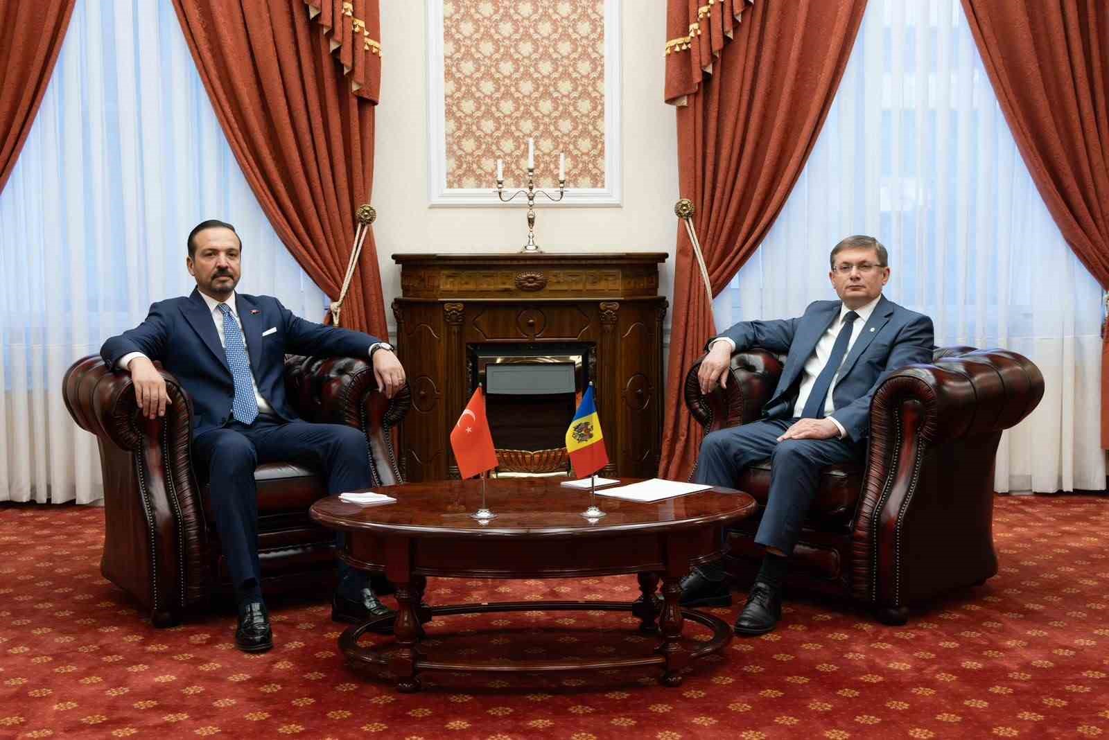 AK PARTİ GENEL BAŞKAN YARDIMCISI ZORLU, MOLDOVA PARLAMENTOSU BAŞKANI IGOR GROSU İLE DE BİR ARAYA GELDİ