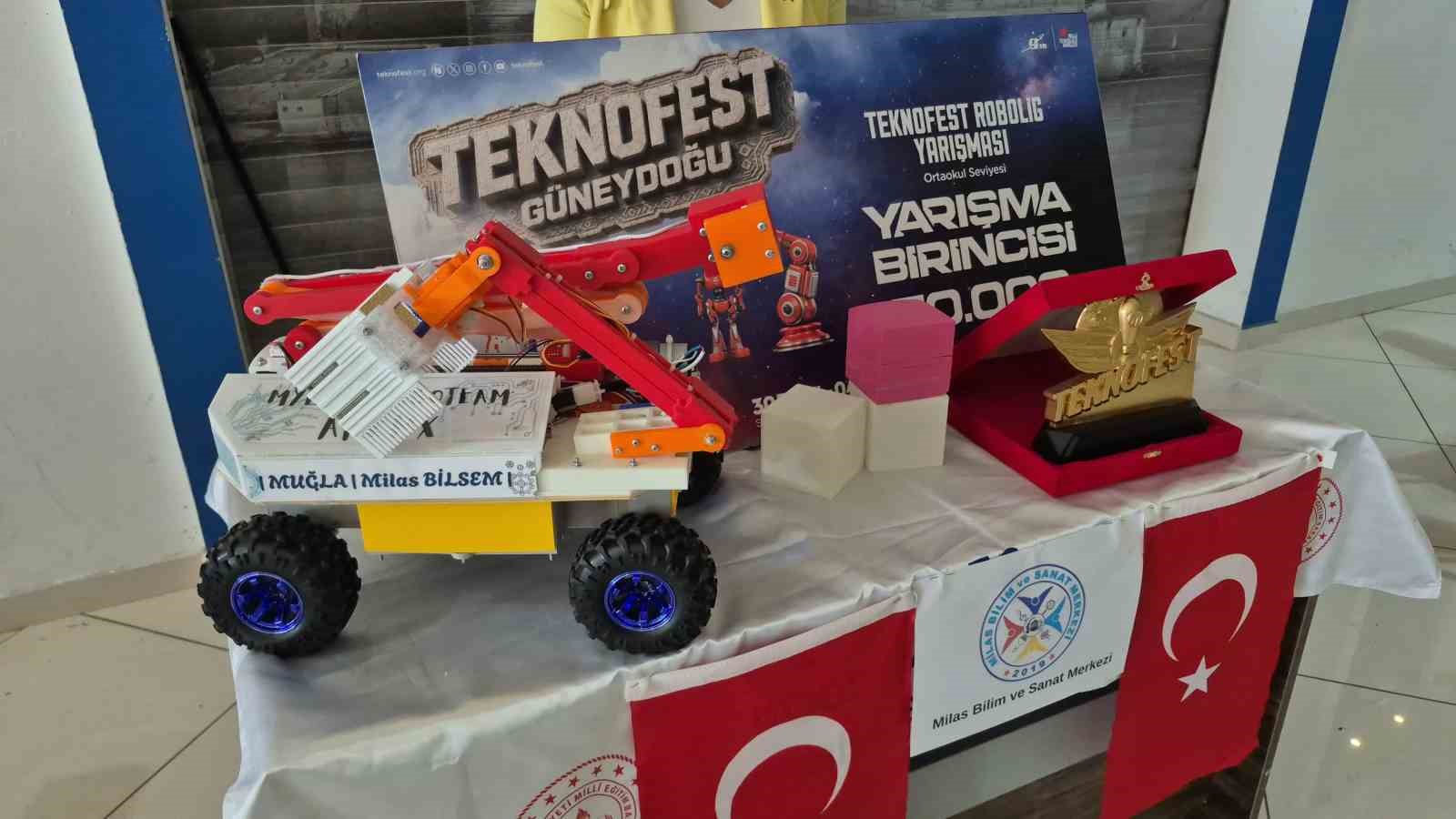 BODRUM’DA MİLLİ TEKNOLOJİ GÜNLERİ DÜZENLENDİ