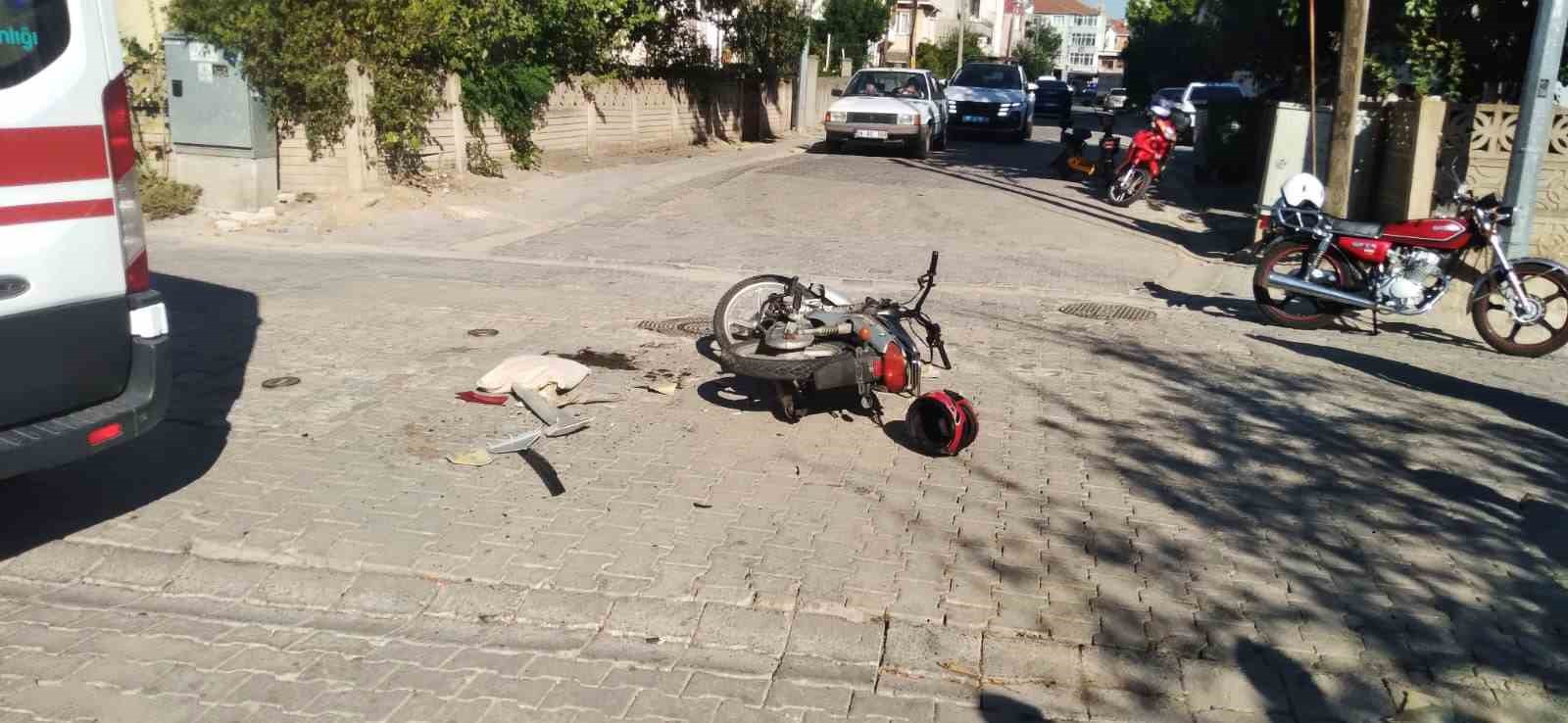 ARAÇLARDA MADDİ HASAR OLUŞTU.