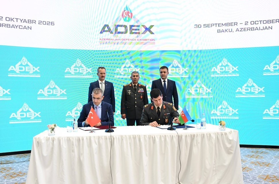 AZERBAYCAN’IN BAŞKENTİ BAKÜ’DE DÜZENLENEN ADEX 2026 KAPSAMINDA TÜRKİYE İLE AZERBAYCAN ARASINDA 500 MİLYON DOLARI AŞAN SAVUNMA SANAYİSİ ANLAŞMALARI İMZALANDI.
