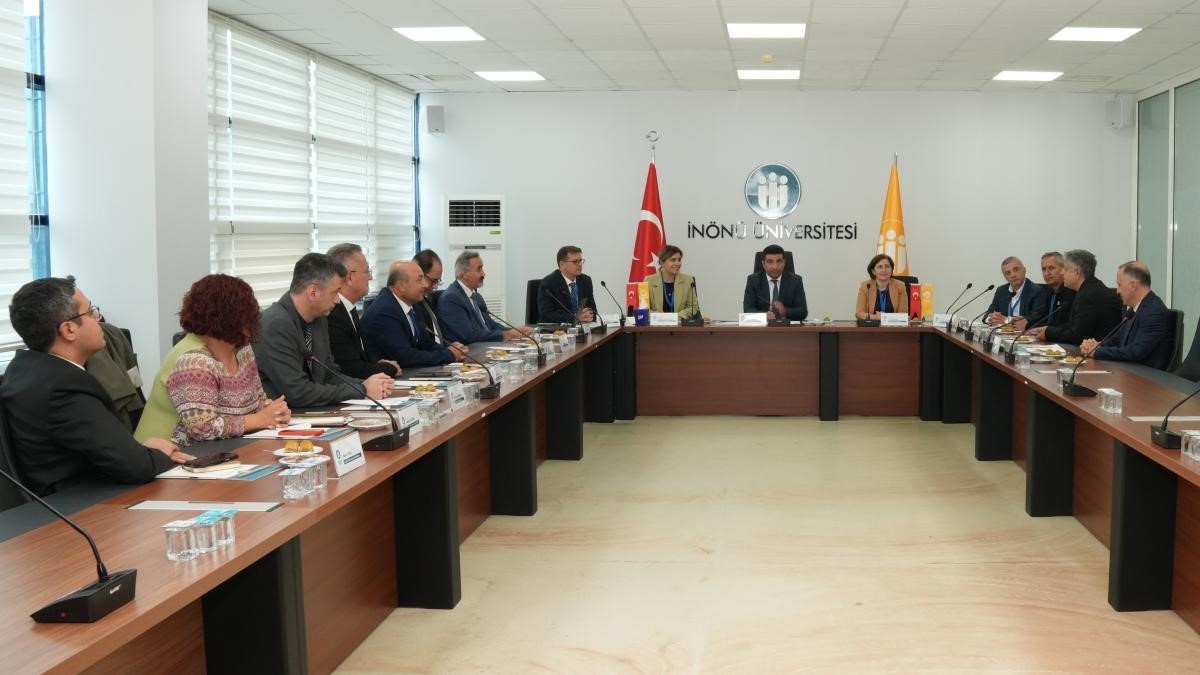 İNÖNÜ ÜNİVERSİTESİNDE ÖĞRENCİ ODAKLI DEĞERLENDİRME