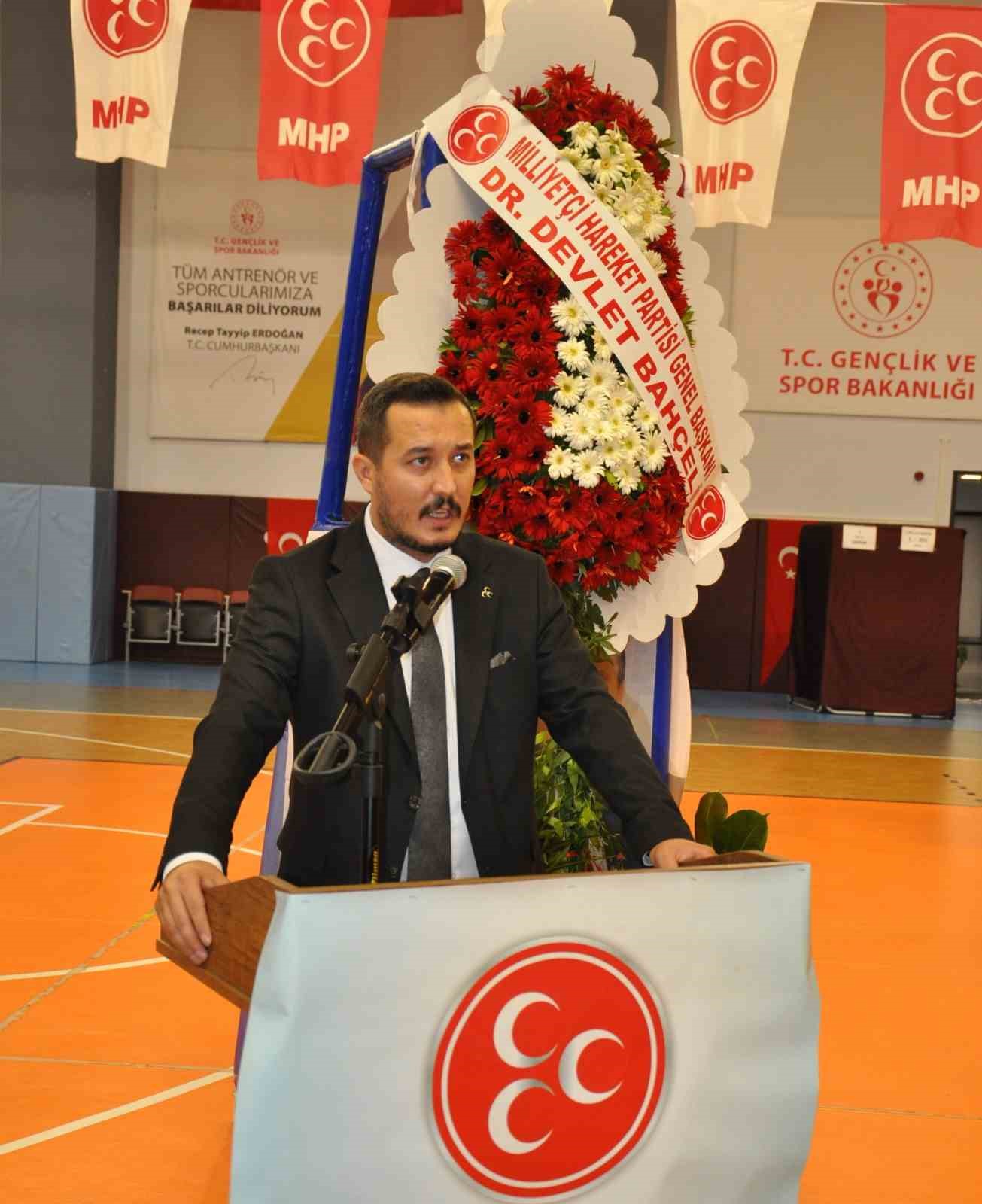 MİLLİYETÇİ HAREKET PARTİSİ (MHP) SALİHLİ İLÇE TEŞKİLATI’NIN 15. OLAĞAN KONGRESİ GERÇEKLEŞTİRİLDİ. TEK LİSTEYLE GİDİLEN KONGREDE SEFA ERGÜN, KULLANILAN OYLARIN TAMAMINI ALARAK MHP SALİHLİ İLÇE BAŞKANI SEÇİLDİ.