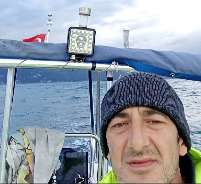 BARTIN'IN AMASRA İLÇESİNDE YAŞAYAN VE ÖZEL BİR MADEN OCAĞINDA ÇALIŞAN 35 YAŞINDAKİ İLKER MIZRAK, BALIK AVLAMAK İÇİN AÇILDIĞI DENİZDE KAYBOLDU
