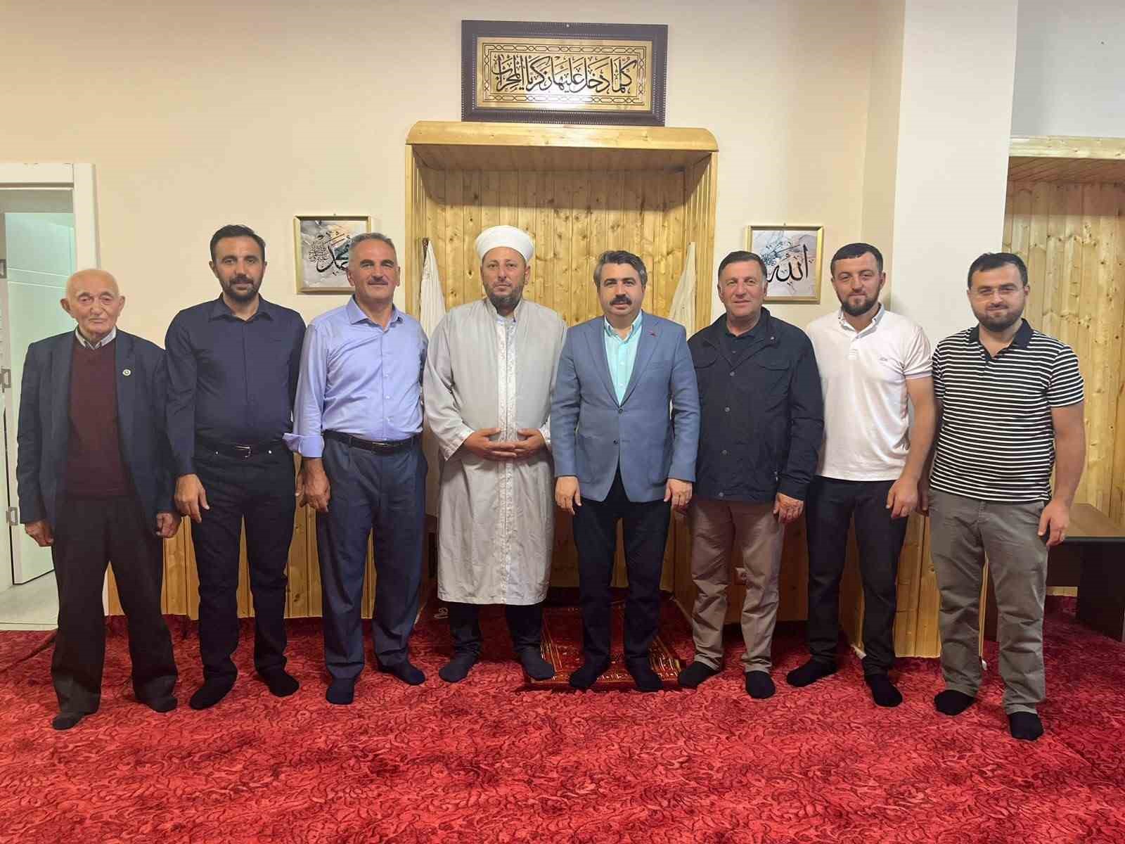 YILDIRIM BELEDİYE BAŞKANI OKTAY YILMAZ; GÖNÜL COĞRAFYASIYLA KÜLTÜREL VE KARDEŞLİK BAĞLARININ GÜÇLENDİRİLMESİNE YÖNELİK ÇALIŞMALARINI SÜRDÜRÜYOR.