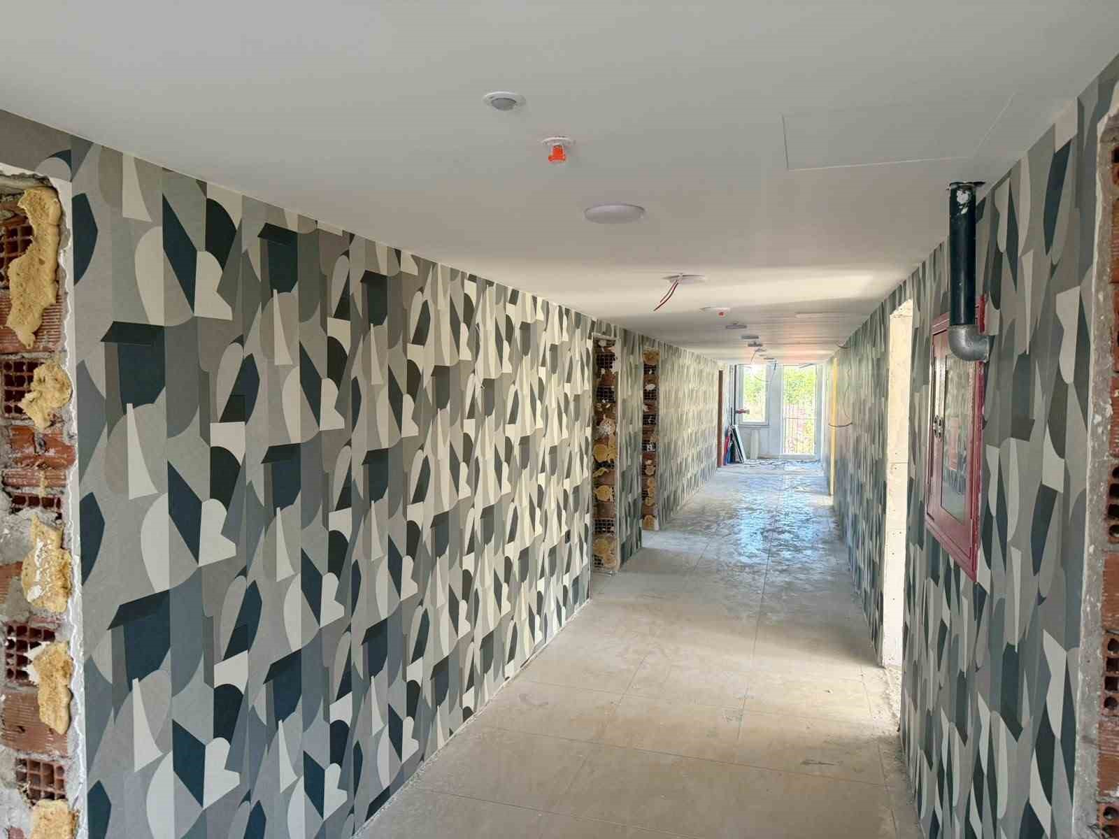 MALATYA'NIN KULUNCAK İLÇESİNDE, TURİZM VE KONAKLAMA KAPASİTESİNİN ARTIRILMASI AMACIYLA YAPIMINA BAŞLANAN 50 YATAKLI VE 16 ODALI OTEL PROJESİNDE ÇALIŞMALAR SÜRÜYOR.