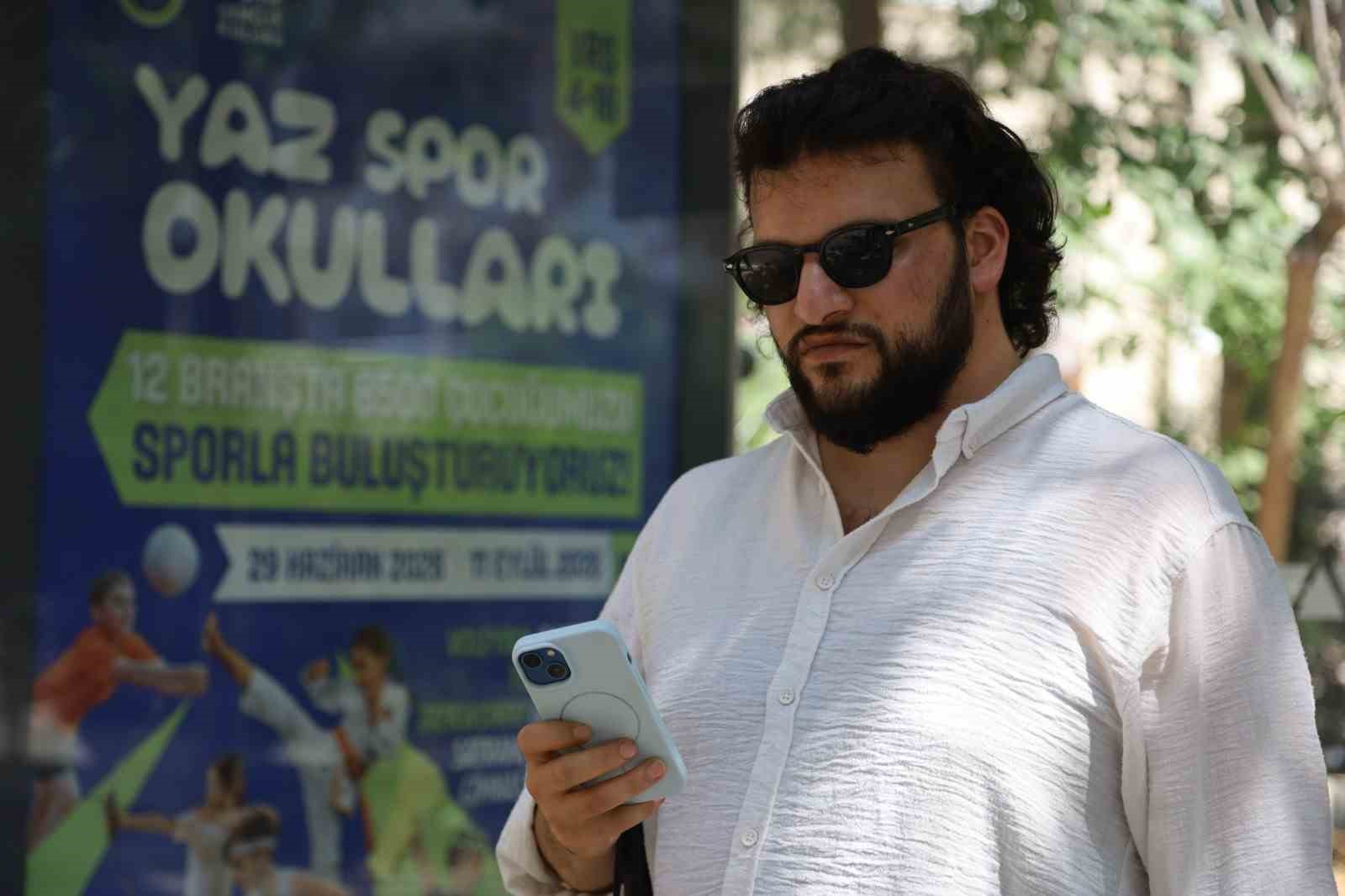 BURSA BÜYÜKŞEHİR BELEDİYESİ, DİJİTAL HİZMETLERİN DAHA ERİŞİLEBİLİR, BÜTÜNLEŞİK VE KULLANICI DOSTU BİR YAPIYA KAVUŞTURULMASI AMACIYLA BURSAKART MOBİL İLE ENGELSİZ BURSA UYGULAMALARINI TEK ÇATI ALTINDA TOPLADI.