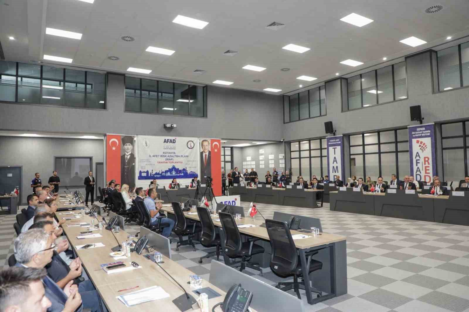 KÜTAHYA’DA İRAP 2027-2031 DÖNEMİ İÇİN HAZIRLIKLAR DEĞERLENDİRİLDİ