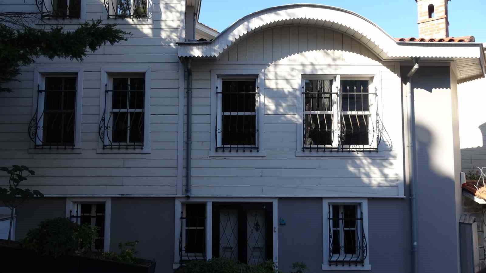 TMSF’YE 6 YIL ÖNCE DEVREDİLMİŞTİ: CAN DÜNDAR’IN ÇENGELKÖY’DEKİ EVİNİN SON HALİ GÖRÜNTÜLENDİ
