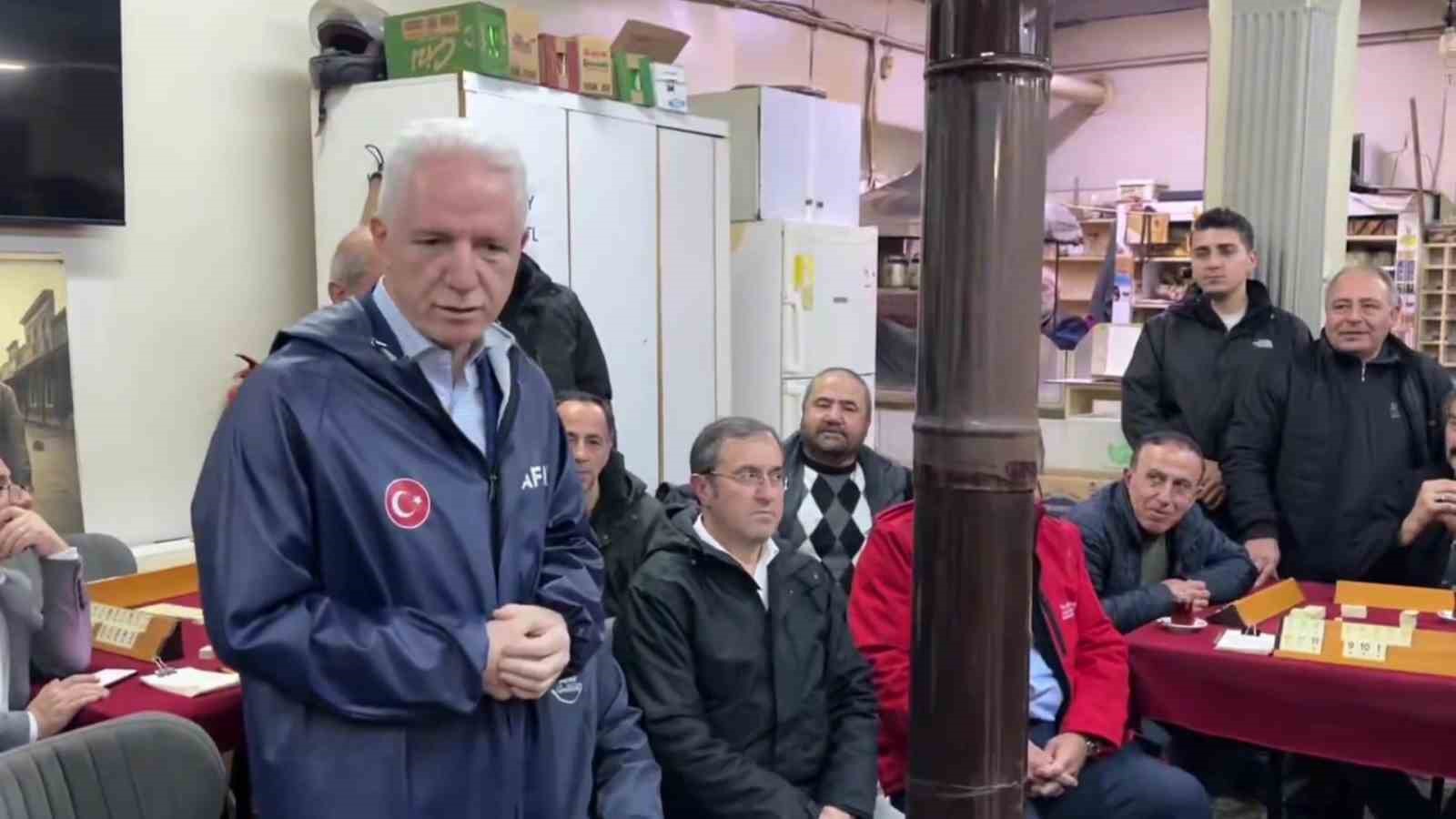 VALİ DAVUT GÜL: HERKES EVİNE GİDENE KADAR BİZ BURADA SİZLERLE BİRLİKTE OLACAĞIZ