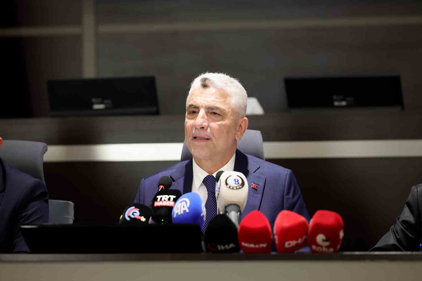 TİCARET BAKANI ÖMER BOLAT KONUŞMA YAPTI.