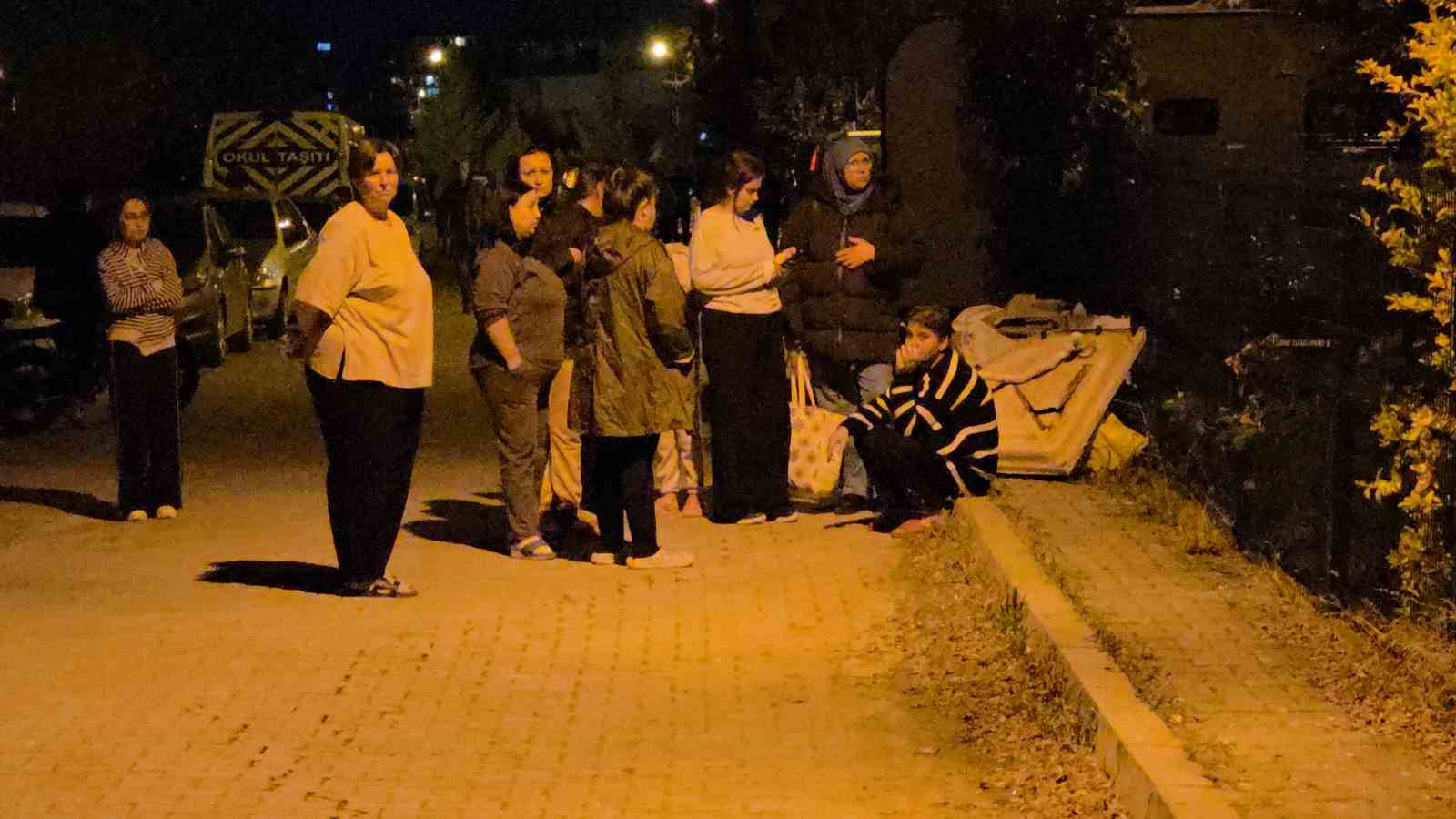 EDİRNE’DE BULGARİSTAN PLAKALI OTOMOBİL ALEV ALEV YANDI