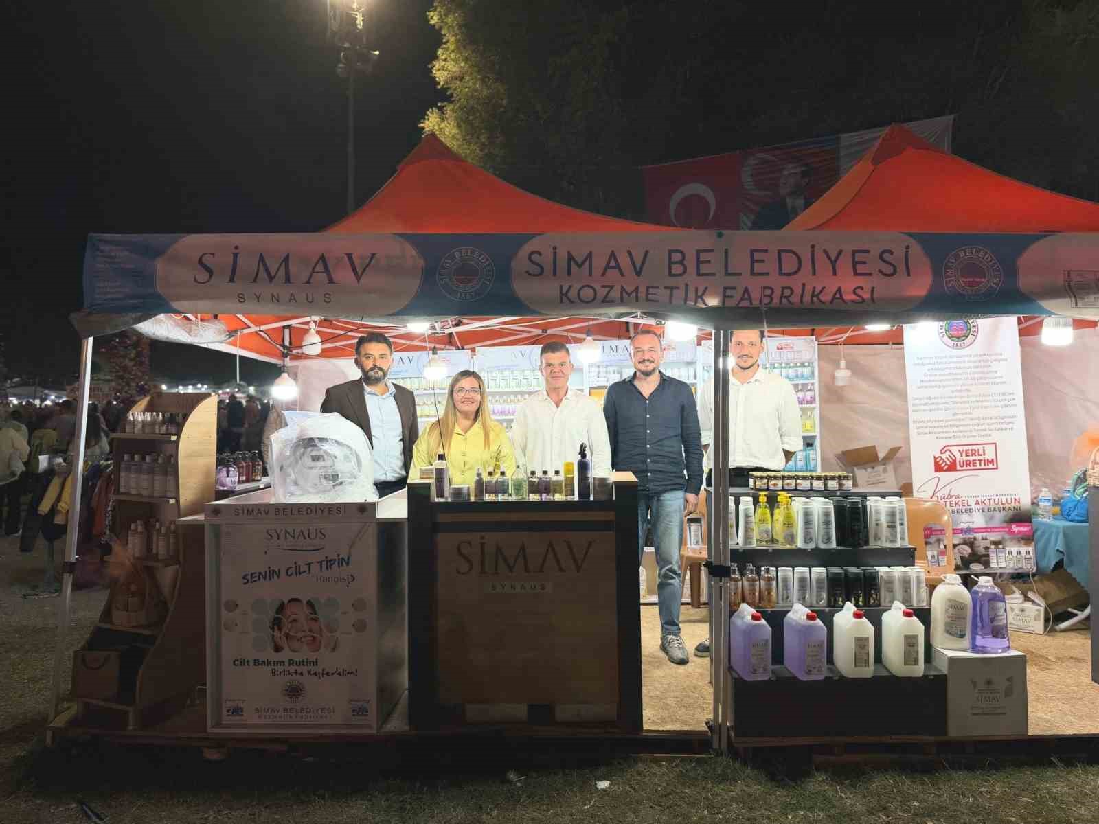 SİMAV KAYMAKAMI KARALOĞLU’NDAN 93. SİMAV PANAYIRINA ZİYARET