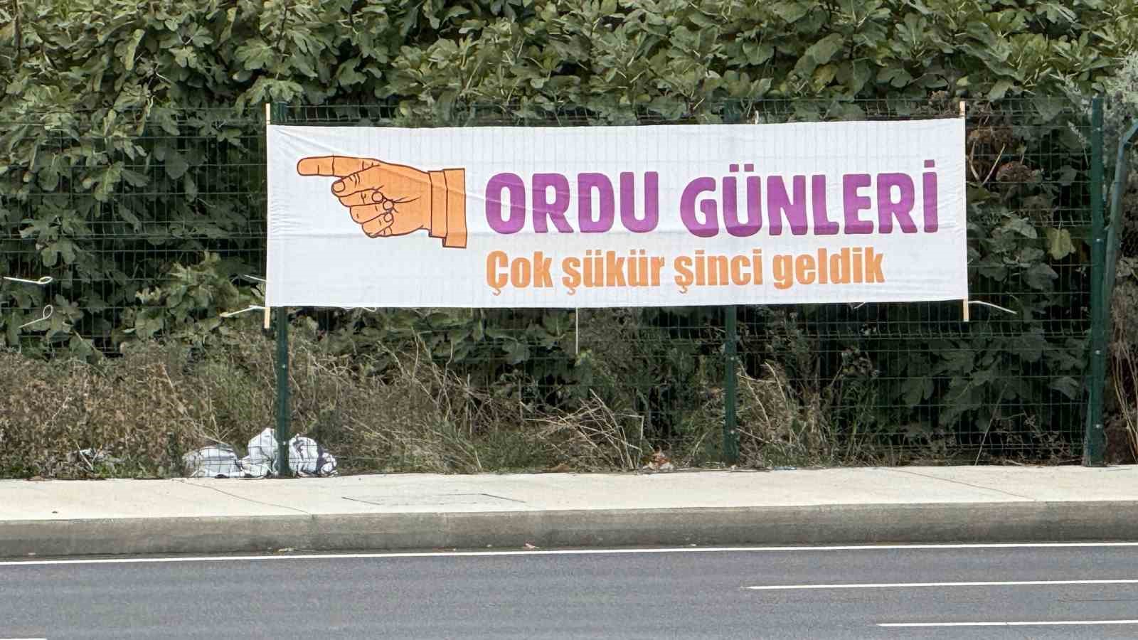 İSTANBUL ATATÜRK HAVALİMANI ETKİNLİK ALANINDA DÜZENLENEN ‘15. ORDU TANITIM GÜNLERİ'NE, YÖRESEL ŞİVE İLE YAZILI DUYURULAR DAMGA VURDU.