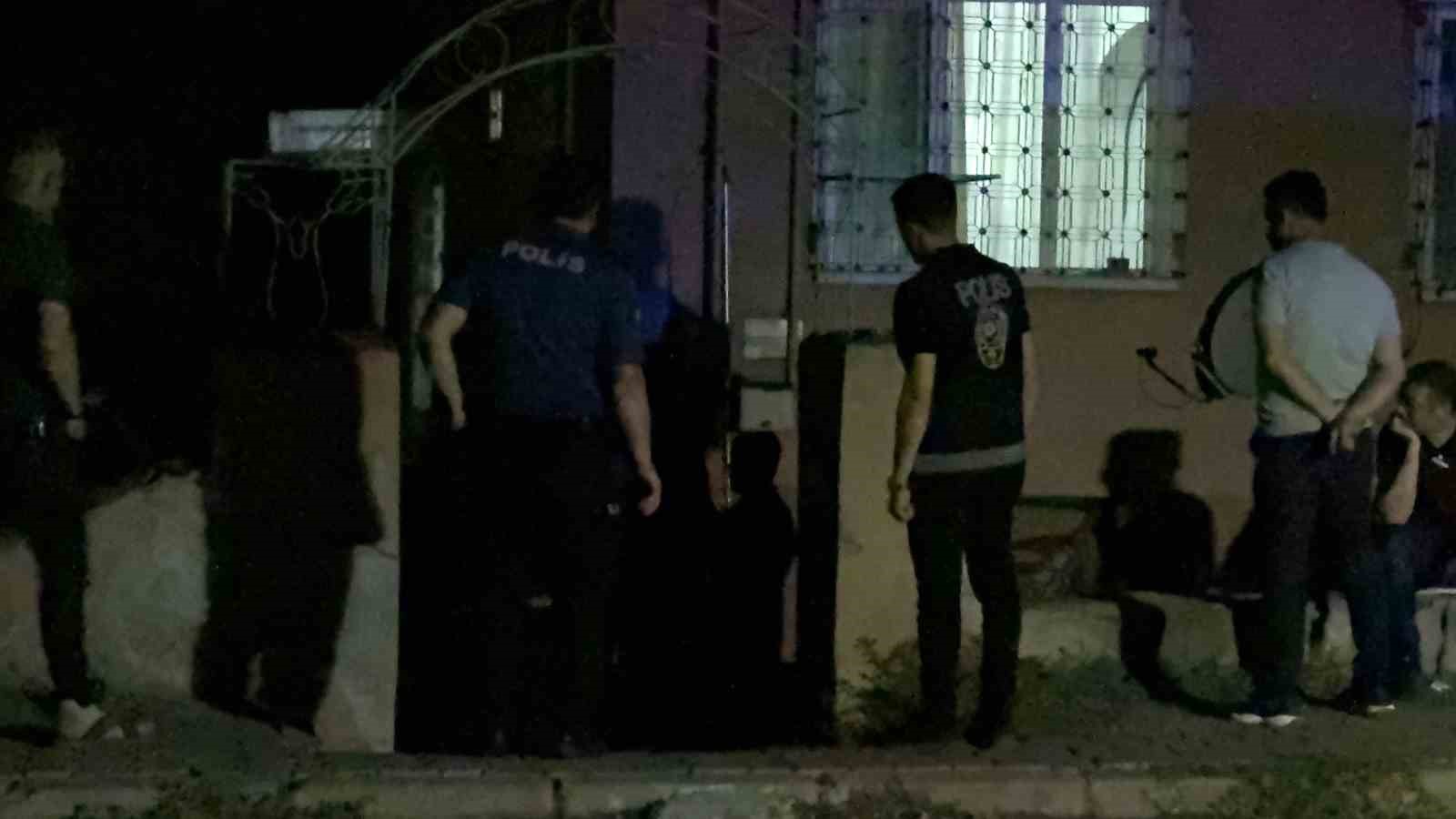 MELİKGAZİ İLÇESİNDE KENDİSİNDEN HABER ALINAMAYAN BİR KİŞİ EVİNDE ÖLÜ BULUNDU.