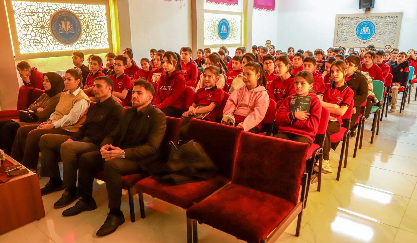 ERZİNCAN’DA ÖĞRENCİLERE SIFIR ATIK VE ÇEVRE BİLİNCİ EĞİTİMİ