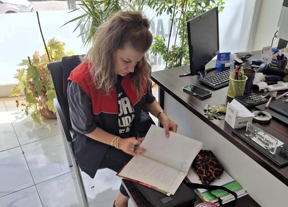 LÜLEBURGAZ İLÇESİNDE İL TARIM VE ORMAN MÜDÜRLÜĞÜ TEKNİK PERSONELLERİ TARAFINDAN BİTKİ KORUMA ÜRÜNLERİ BAYİLERİNE YÖNELİK DENETİMLER DEVAM EDİYOR.