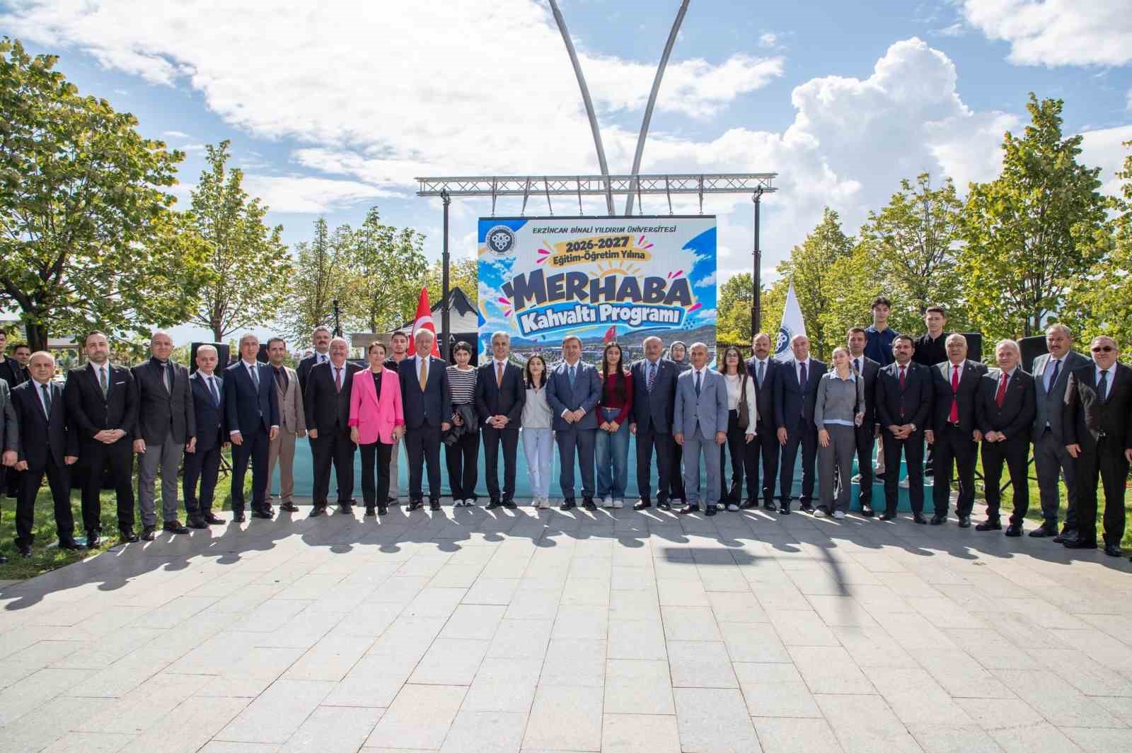 EBYÜ ÖĞRENCİLERİ "HOŞ GELDİNİZ KAHVALTISI" PROGRAMINDA BULUŞTU