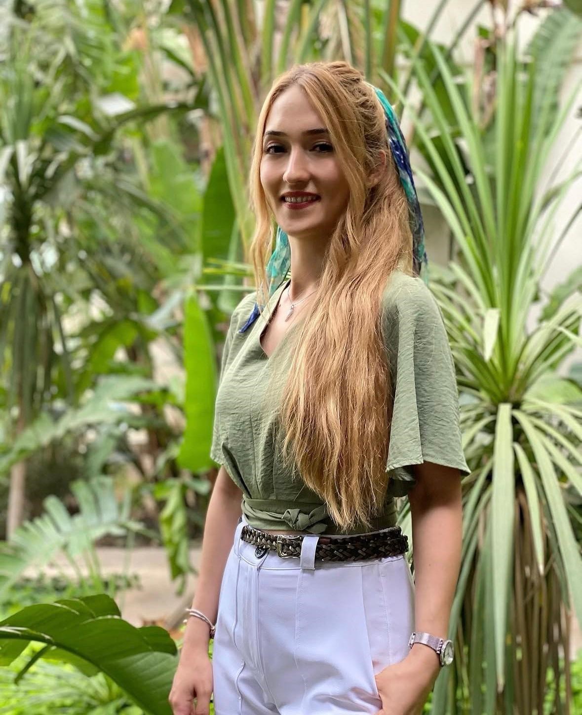 GÜLŞAH GİZEM ANGI (ARŞİV)