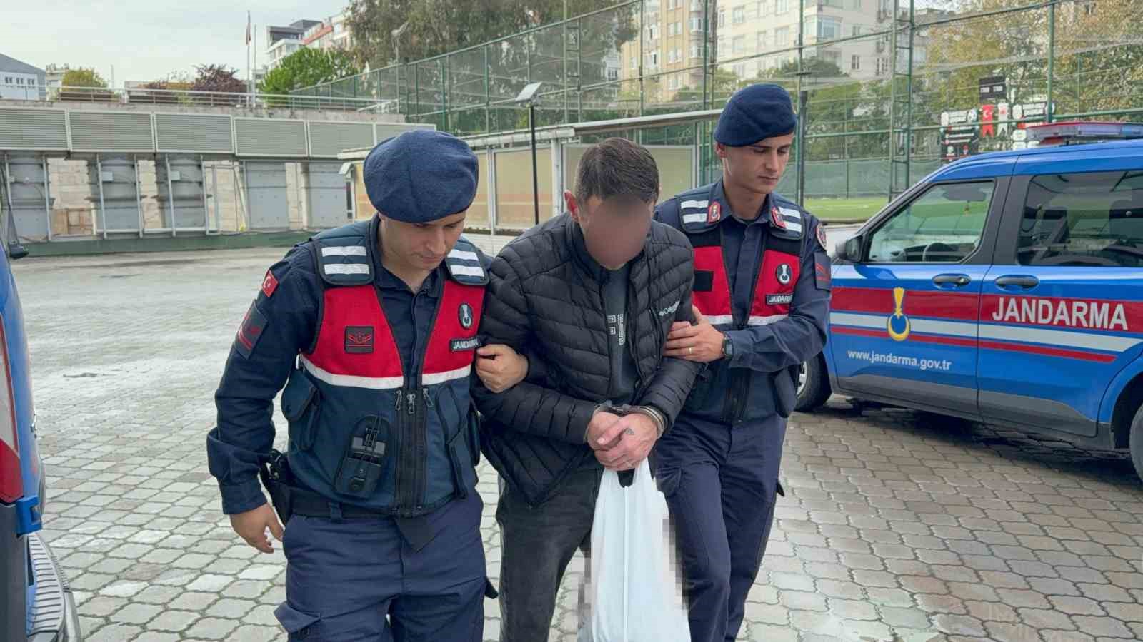 Y.S.Ç. (37) UYUŞTURUCU TİCARETİNDEN TUTUKLANDI.