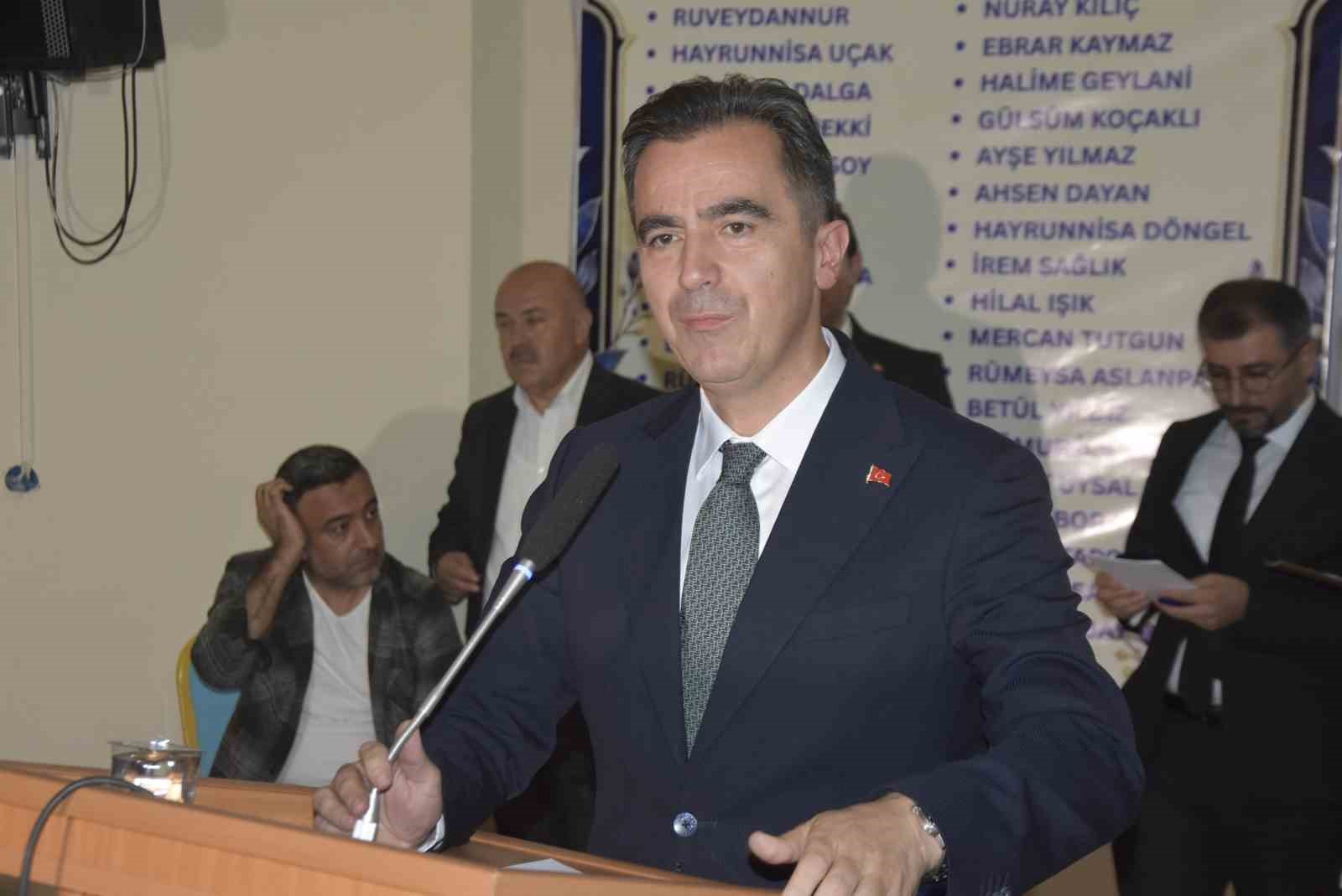 BİTLİS VALİSİ AHMET KARAKAYA